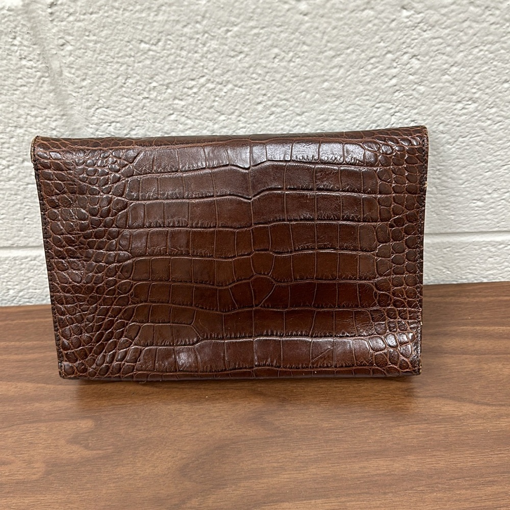 Italian Leather envelope clutch - removable strap and fabulous leather interior - Picture 2 of 8